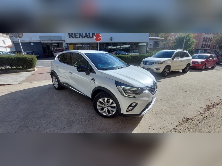 Renault Captur 1.3 TCE 140CV foto 4